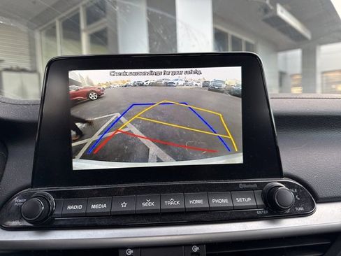 Used 2021 Kia Forte LXS image 11