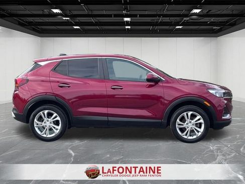 Used 2022 Buick Encore GX Preferred w/ Cold Weather Comfort Package AWD/4WD image 6