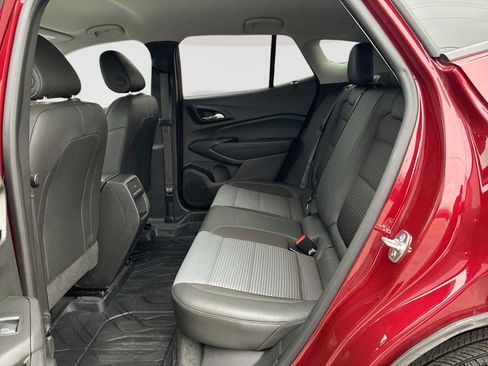 Used 2024 Chevrolet Trax LT w/ Driver Confidence Package image 24