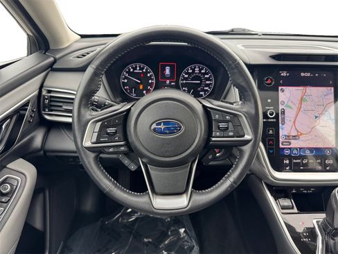 Used 2020 Subaru Outback Limited image 13