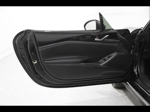 Certified 2023 MAZDA MX-5 Miata Grand Touring RWD image 5