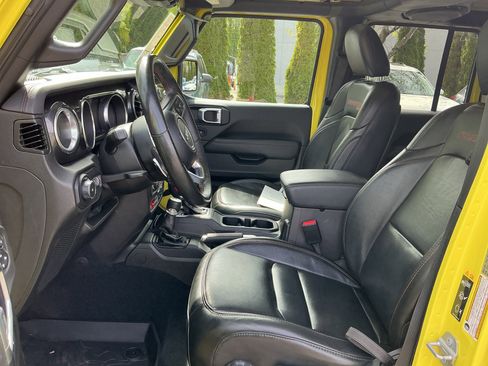 Used 2022 Jeep Wrangler Unlimited Rubicon image 15