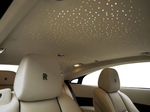 Used 2017 Rolls-Royce Wraith RWD image 59