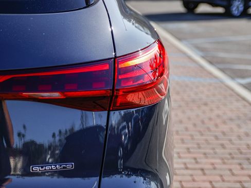 Certified 2025 Audi Q5 Premium Plus w/ Premium Plus image 9