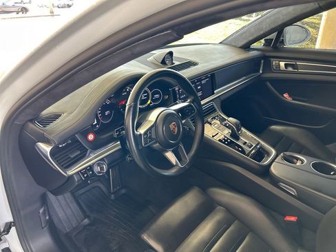 Used 2020 Porsche Panamera GTS AWD/4WD image 6