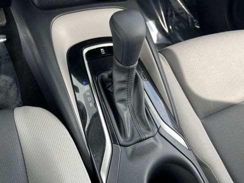 Used 2024 Toyota Corolla LE FWD image 21