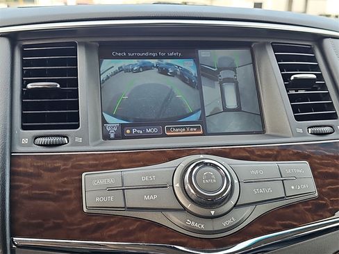 Used 2017 Nissan Armada Platinum image 24