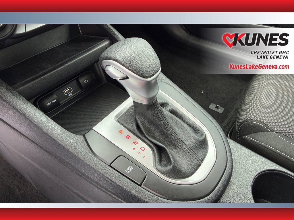 Used 2024 Kia Forte LXS FWD image 27
