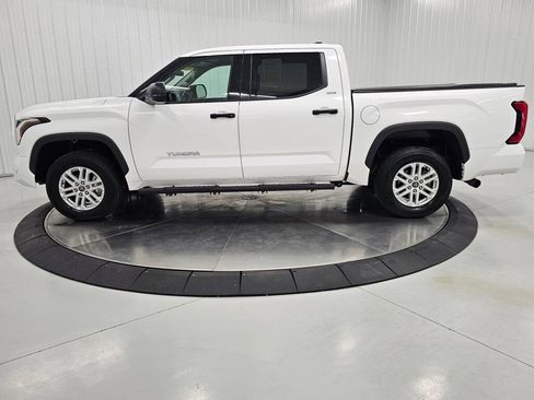 Used 2023 Toyota Tundra SR5 AWD/4WD image 2