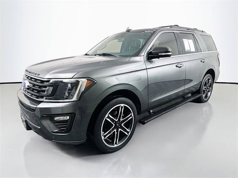 Used 2019 Ford Expedition Limited w/ Equipment Group 303A image 3