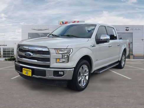 Used 2017 Ford F150 Lariat RWD image 1
