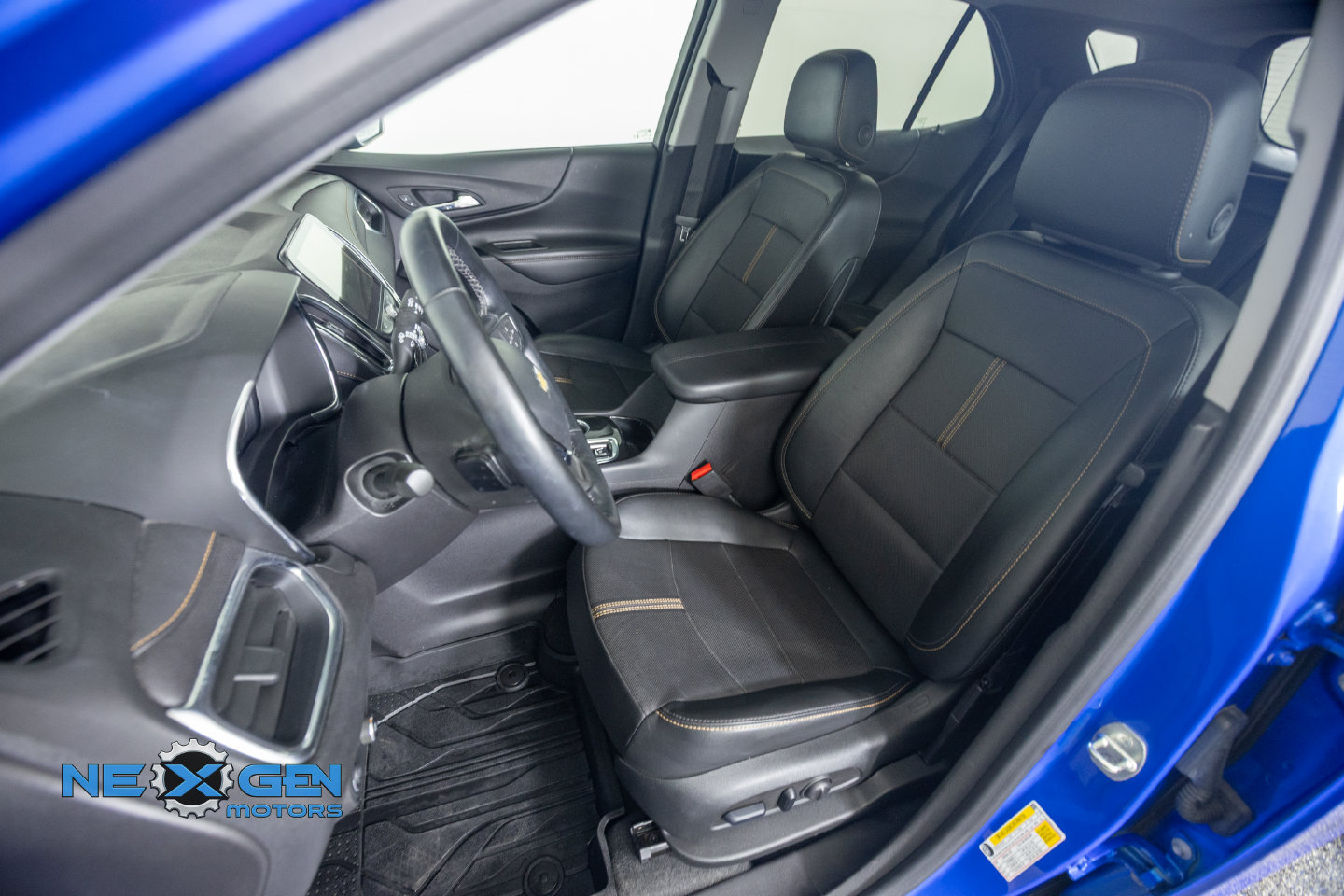 Used 2024 Chevrolet Equinox Premier AWD/4WD image 25