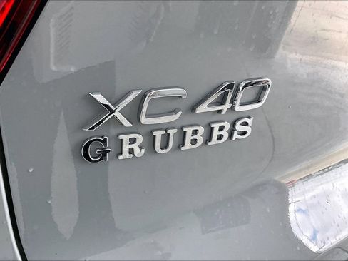 New 2026 Volvo XC40 B5 Core w/ Climate Package image 40