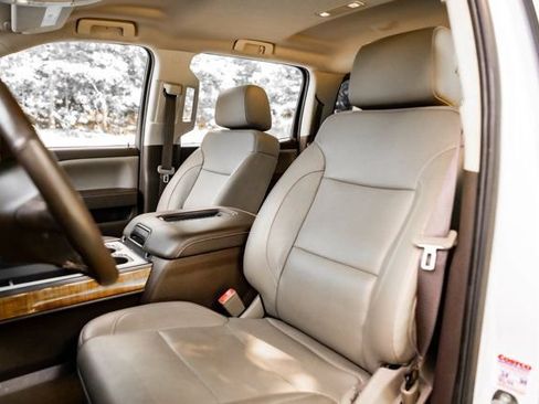 Used 2018 GMC Sierra 1500 SLT AWD/4WD image 16