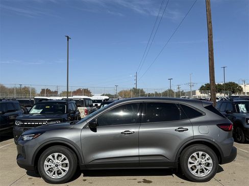 New 2026 Ford Escape Active image 26