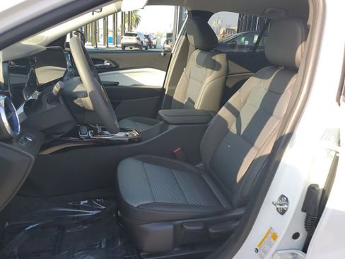 New 2026 Chevrolet Trax LT image 17