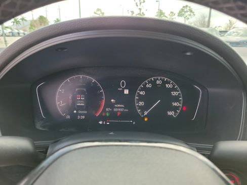 Used 2023 Honda Civic Sport image 25