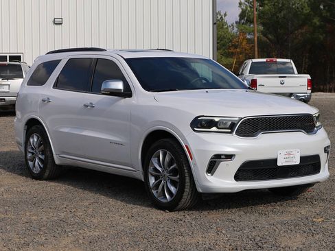 Used 2021 Dodge Durango Citadel w/ Premium Entertainment Group image 4