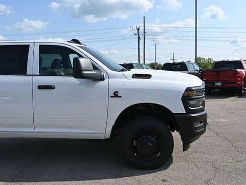 New 2026 RAM 3500 Tradesman AWD/4WD image 5