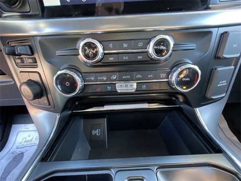 Used 2023 Ford F150 Lariat w/ Max Trailer Tow Package image 23