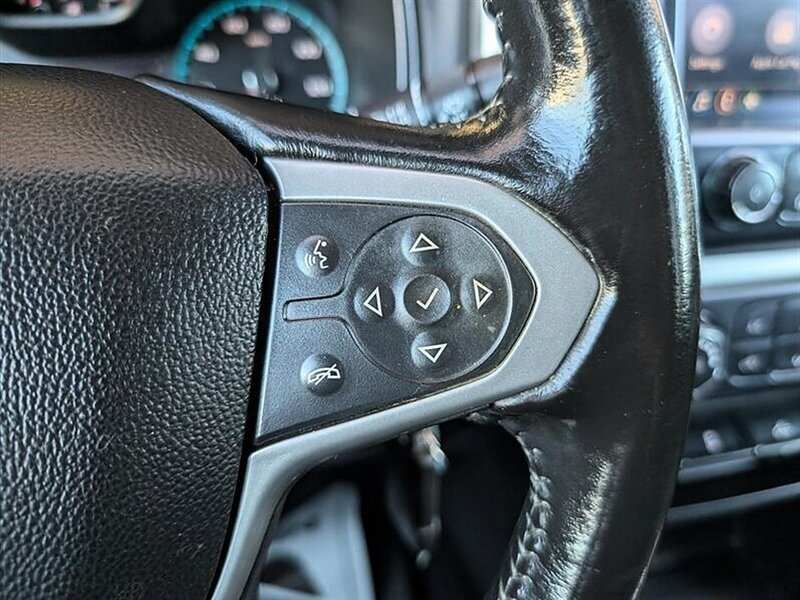 Used 2019 Chevrolet Colorado LT AWD/4WD image 23