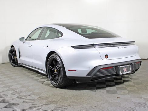 Used 2023 Porsche Taycan 4S image 3