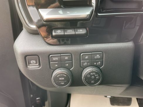 New 2026 Chevrolet Silverado 1500 High Country w/ High Country Premium Package image 16