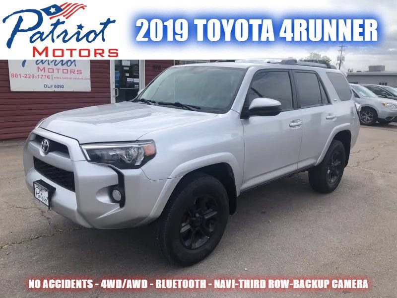Used 2019 Toyota 4Runner SR5 AWD/4WD image 1