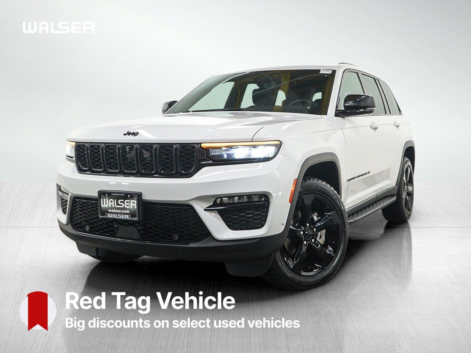 Used 2024 Jeep Grand Cherokee Limited w/ Luxury Tech Group II AWD/4WD image 1