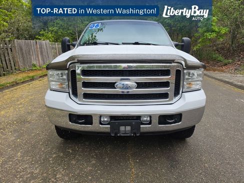 Used 2006 Ford F250 Lariat AWD/4WD image 2