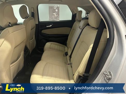 Used 2019 Ford Edge SE AWD/4WD image 15