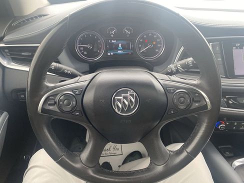 Used 2019 Buick Enclave Essence w/ LPO, Sport Appearance Package image 18