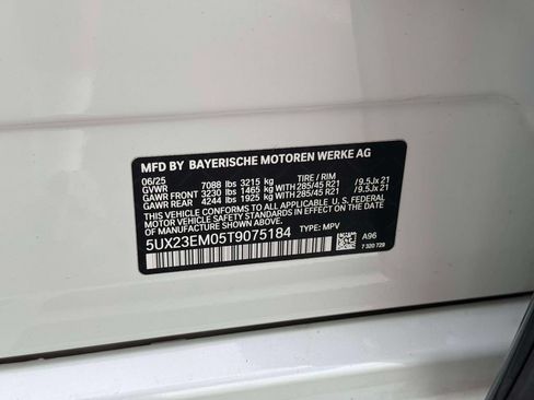 Used 2026 BMW X7 xDrive40i AWD/4WD image 13