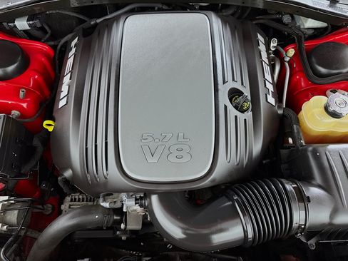 Used 2016 Dodge Charger R/T RWD image 37