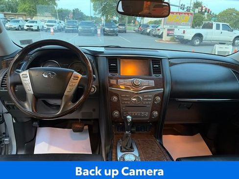 Used 2017 INFINITI QX80 4WD w/ Driver Assistance Package image 12