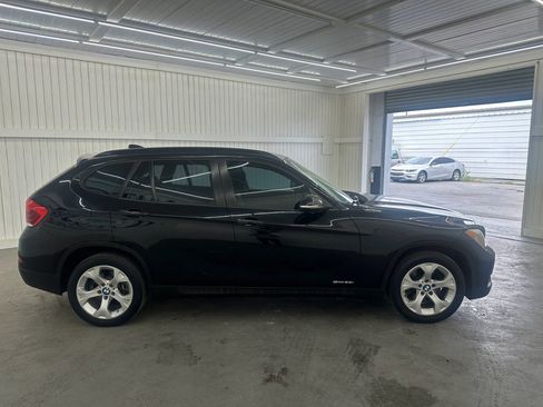Used 2013 BMW X1 sDrive28i image 4