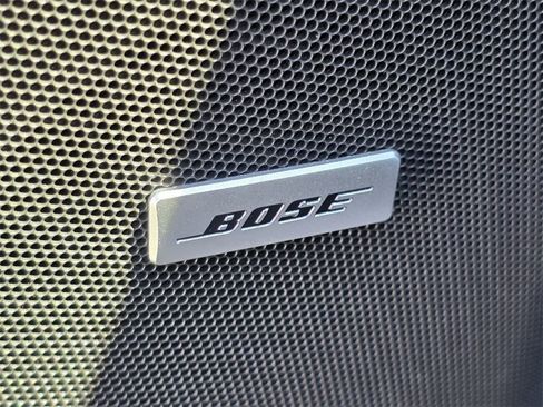 Used 2024 Chevrolet Suburban High Country image 25