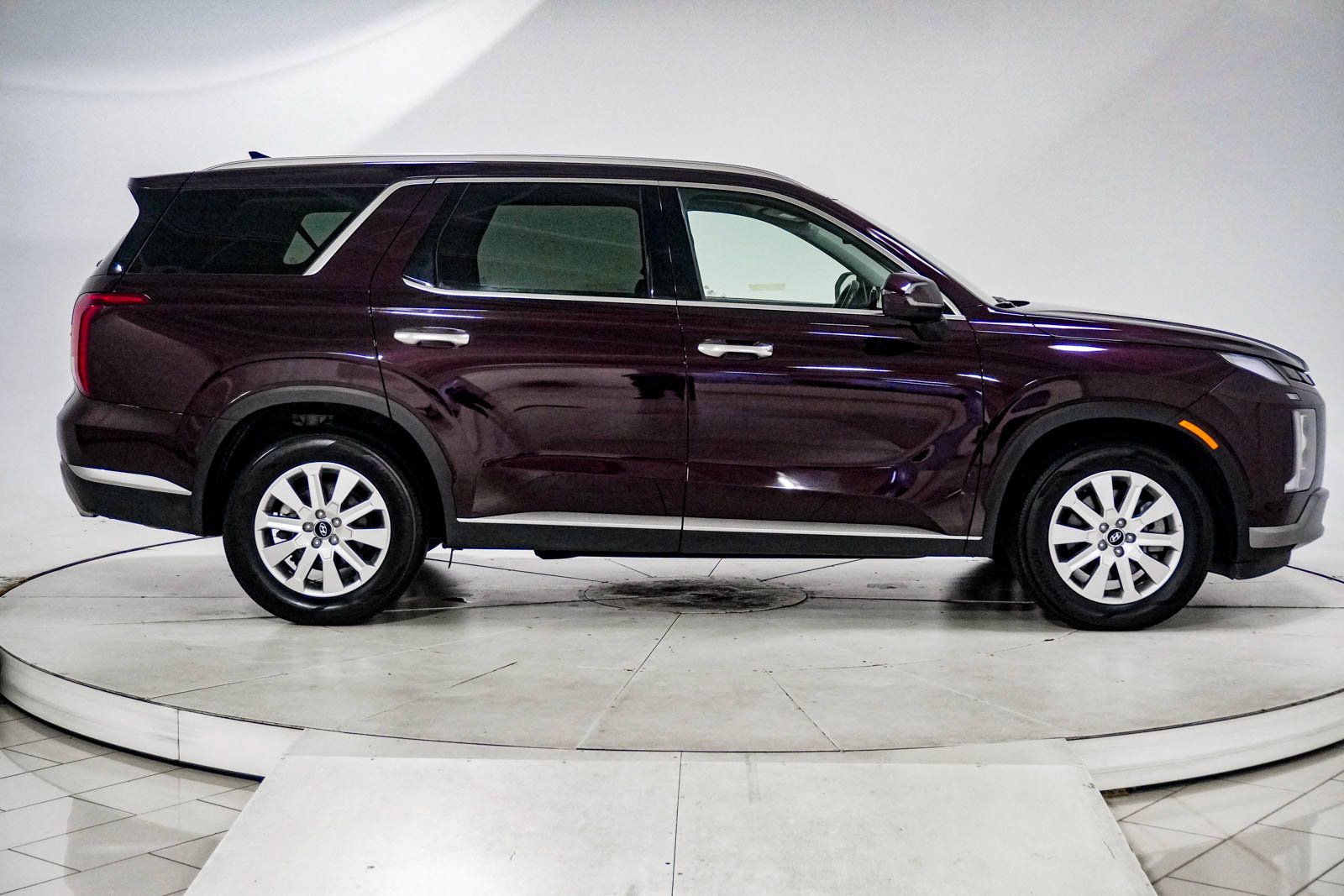 Used 2024 Hyundai Palisade SEL AWD/4WD image 13