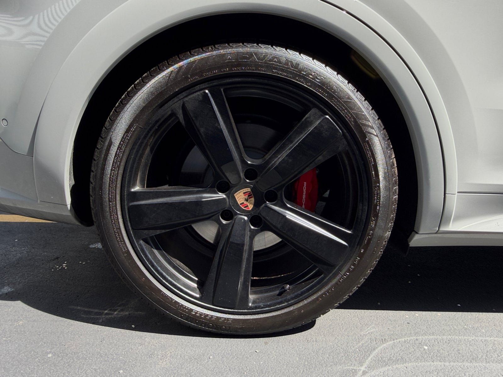 Certified 2026 Porsche Cayenne S AWD/4WD image 9