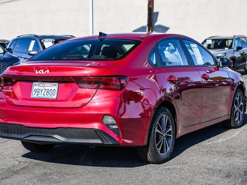 Used 2023 Kia Forte LXS image 5