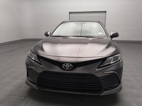 Used 2021 Toyota Camry LE FWD image 15