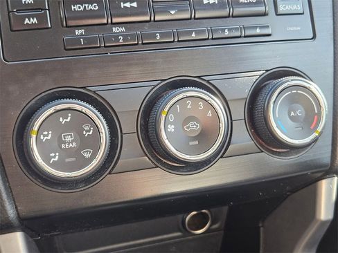 Used 2015 Subaru Forester 2.5i Premium w/ All-Weather Package image 26