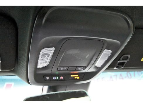 Used 2023 Cadillac CT4 Luxury image 25