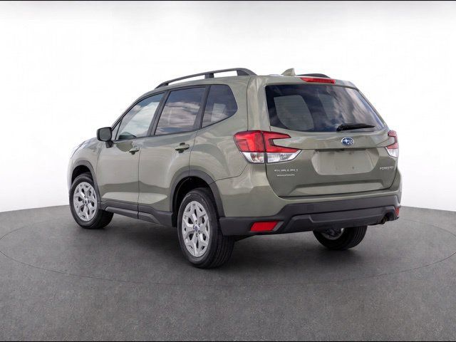 Used 2021 Subaru Forester AWD/4WD image 5