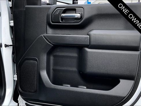 Used 2020 Chevrolet Silverado 2500 Custom w/ Custom Value Package image 26