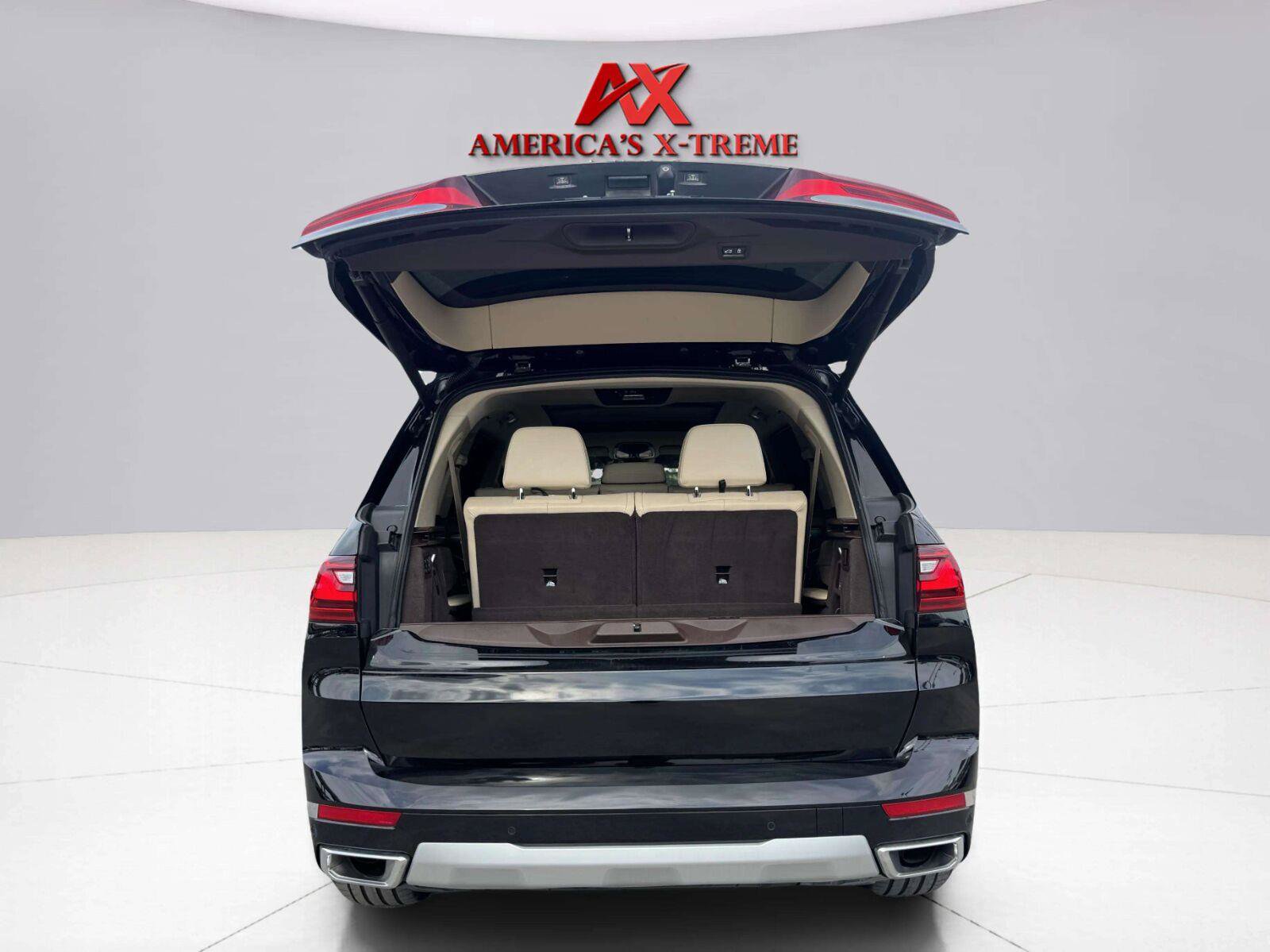 Used 2019 BMW X7 xDrive40i w/ Cold Weather Package AWD/4WD image 50