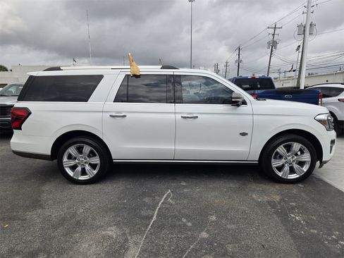 Used 2024 Ford Expedition Max King Ranch image 4