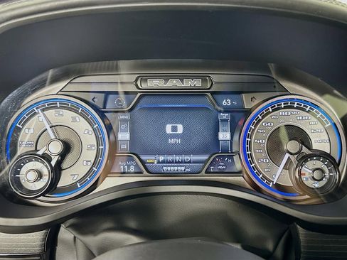 Used 2022 RAM 1500 Limited w/ Body Color Bumper Group image 41