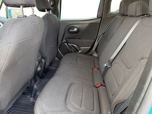 Used 2021 Jeep Renegade Latitude image 14