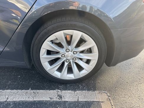 Used 2016 Tesla Model S 90D image 10